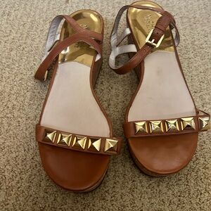 Michael Kors tan and gold wedges size 10 EUC